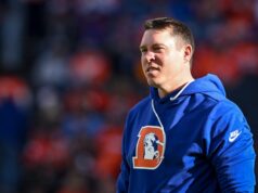 Jim Leonhard de los Broncos se marcha para ocupar el puesto de coordinador defensivo de los Bills, dice una fuente