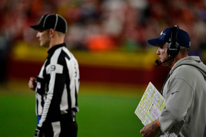 Sean Payton de los Broncos hace caso omiso de los Chargers sentando al QB Justin Herbert