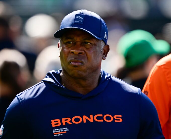 Broncos DC Vance Joseph se entrevistará con Baltimore, dice fuente