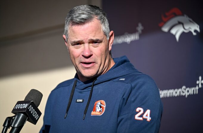Los Broncos despiden al coordinador ofensivo Joe Lombardi, confirma una fuente