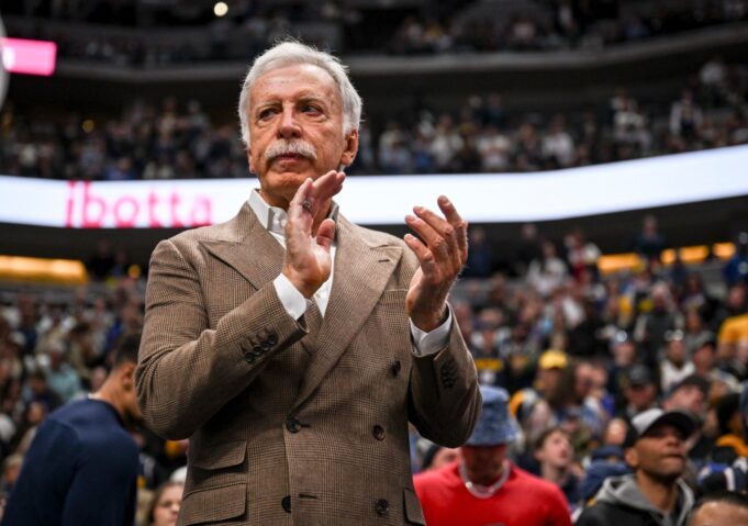 El propietario de los Nuggets, Stan Kroenke, se convierte en el mayor propietario privado de tierras en EE.UU.