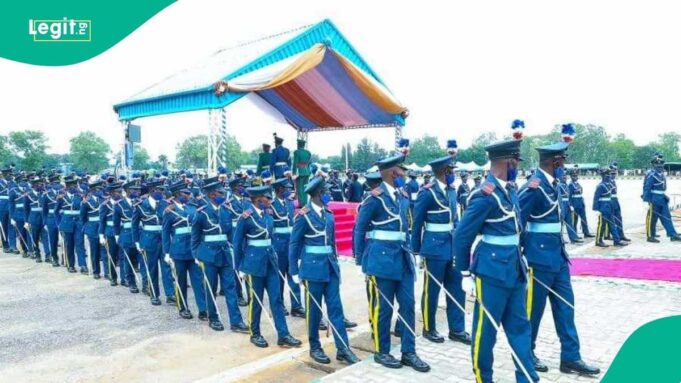 La Fuerza Aérea de Nigeria recupera vehículos aéreos perdidos tras un fallo técnico operativo