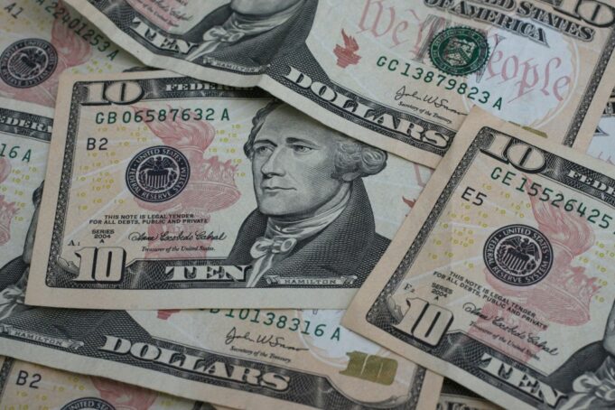 ¿Son los niveles de deuda de los hogares estadounidenses una preocupación importante para la economía? – El Correo de Denver