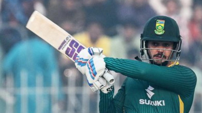 Quinton de Kock explica la presión de jugar partidos en India