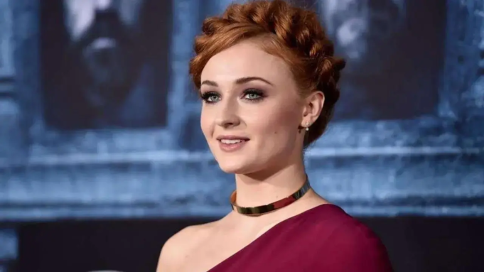 Sophie Turner revela por qué ya no puede ver Juego de Tronos