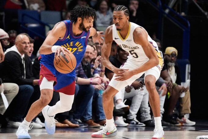 Un gol tardío de Peyton Watson le da a los Nuggets la victoria sobre los Pelicans