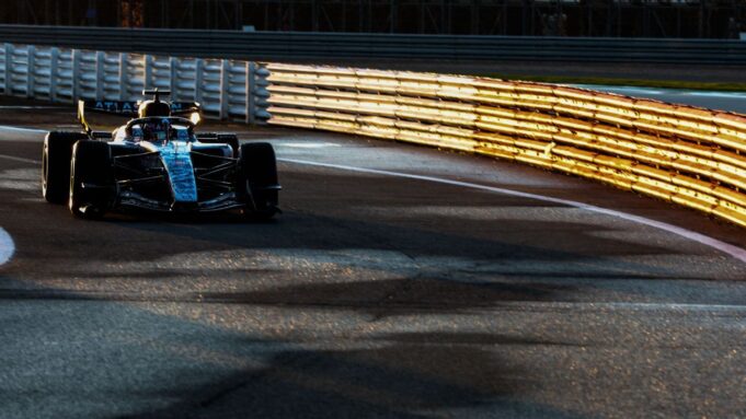 Williams 2026 F1, el FW48 sale a la pista tras retrasos