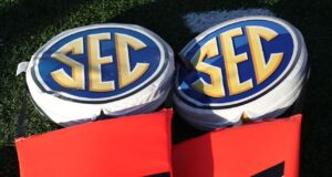 La SEC distribuirá más de mil millones de dólares a sus escuelas para 2024-25