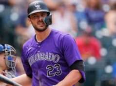 Los Rockies ponen a Kris Bryant en lista de lesionados de 60 días por problemas de espalda