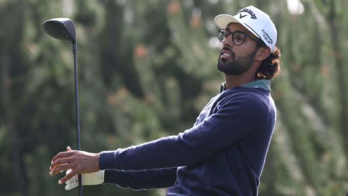 Bhatia y Hisatsune comparten el liderazgo en Pebble Beach mientras los aficionados regresan a casa