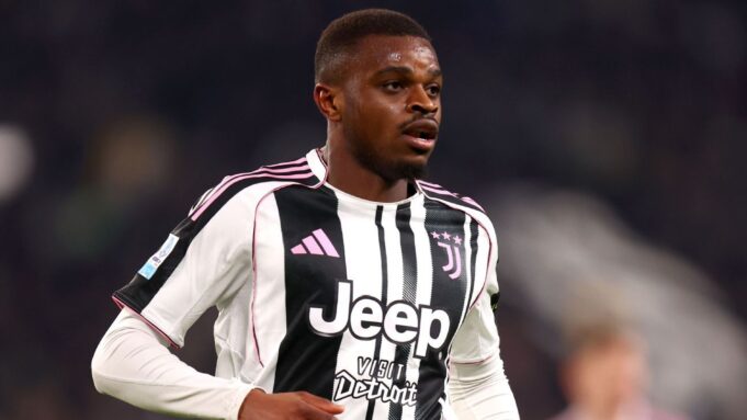 Rumores de transferencia, noticias: Man United quiere al defensa de la Juventus Kalulu