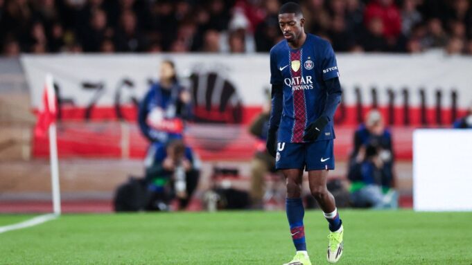 Ousmane Dembélé se retira en la primera mitad de la victoria del PSG sobre el Mónaco