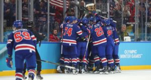 El gol de Quinn Hughes en tiempo extra envía a Estados Unidos a las semifinales olímpicas de hockey masculino