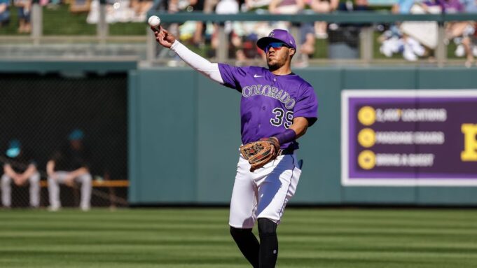 Orioles firman a Thairo Estrada para profundidad después de la lesión de Westburg