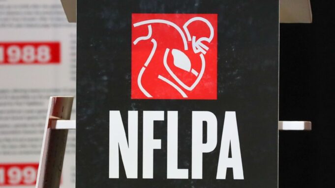 Fuente: Los Dolphins ocupan el primer lugar, los Steelers el peor en la encuesta de la NFLPA
