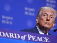 Donald Trump dice en reunión de la Junta de Paz que decidirá sobre huelgas en 10 días