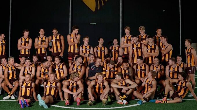 El socio oficial de baterías de Hawthorn lanza objetivos fuera de la red para los fanáticos