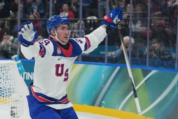 ¿Brock Nelson puso a la familia y Avalanche por delante de Donald Trump? bien por el