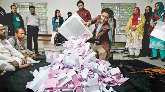 Encuestas en Bangladesh: la opinión pública elogia el liderazgo de Rahman mientras el recuento de votos es bajo