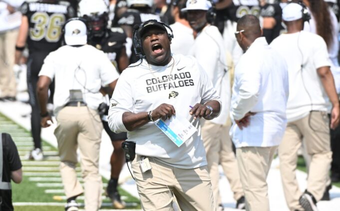 Warren Sapp abandona Colorado
