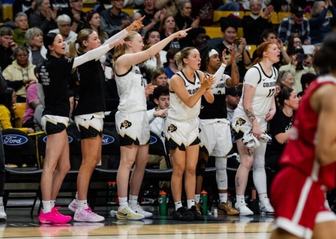 Baloncesto femenino de los Colorado Buffs contra el No. 20 Texas Tech