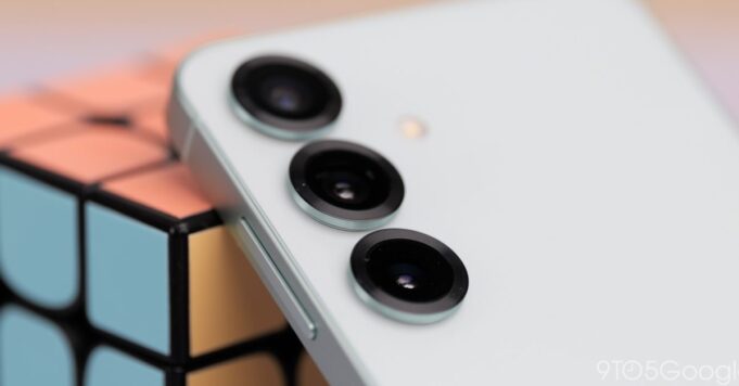 Samsung se burla de la cámara del Galaxy S26 pretendiendo que en realidad será una actualización