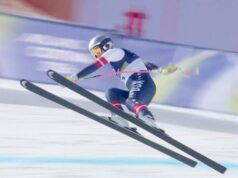 Un peralte inverso, un bache desafortunado y una bolsa de aire inflada