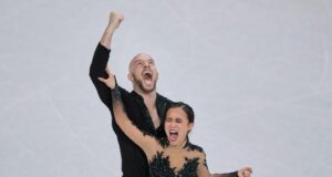 El impresionante patinaje libre de Ilia Malinin asegura el oro del equipo de patinaje artístico de EE. UU. en los Juegos Olímpicos de Milán Cortina – The Denver Post