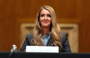 La SBA dice que los residentes permanentes legales no serán elegibles para el programa de préstamos