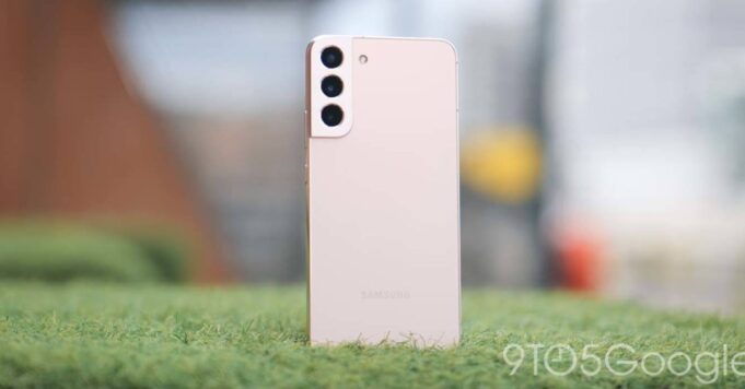 Los propietarios del Galaxy S22 sufren bootloops y One UI se congela después del último parche de seguridad