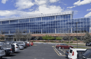 El propietario de la oficina de Highlands Ranch incumple un préstamo de 18 millones de dólares