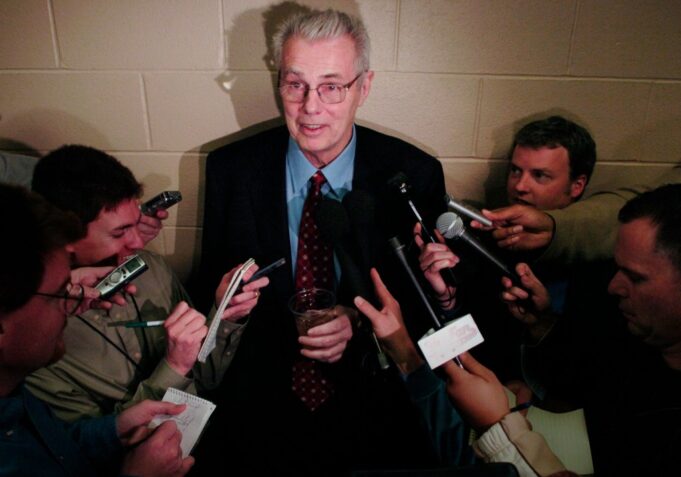 David Adelman de los Nuggets reflexiona sobre la leyenda de Denver Doug Moe