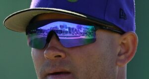 Colorado Rockies instala un nuevo plan para reactivar una ofensiva estancada