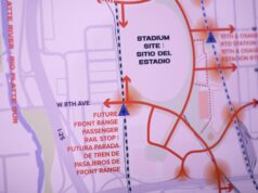 Propietarios de los Broncos, no olviden el estacionamiento para los fanáticos en Burnham Yard