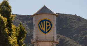 Warner Bros reabre conversaciones de adquisición con Paramount después de la exención de Netflix