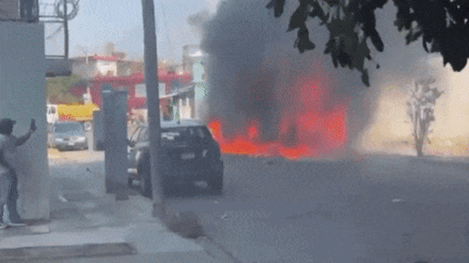 La violencia sacude a México después de que el ejército mata al capo del cartel