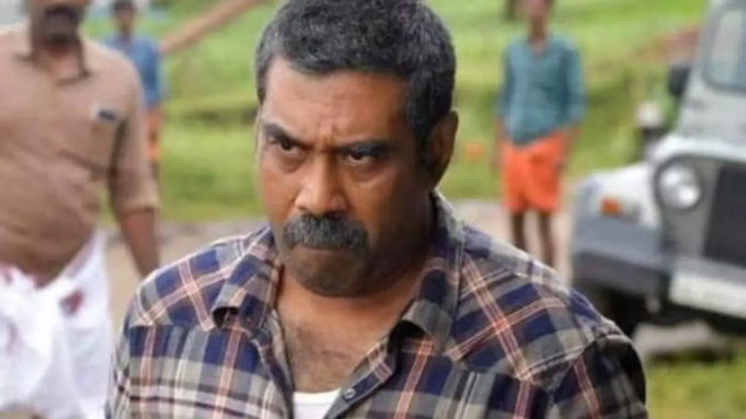 FEFKA critica a Biju Menon por saltarse las promociones de películas; causa una pérdida de 25 rupias lakh