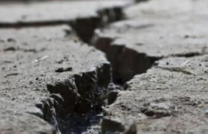 Los temblores del terremoto de Bangladesh sacuden Calcuta y la gente sale corriendo de los edificios