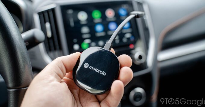 Se filtra el adaptador inalámbrico Android Auto ‘Motorola MA2’ (Galería)