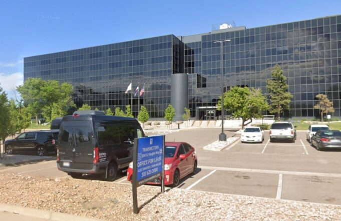 Dos edificios de oficinas de Aurora se venderán con un 78% de descuento
