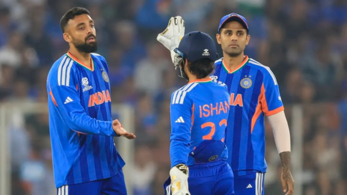 El recorrido de tres terrenos de Chakaravarthy ayuda al equipo de India a asegurar la victoria sobre Holanda