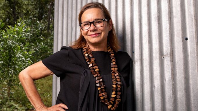 Australia llora la edad de 66 años del defensor de las artes de las Primeras Naciones