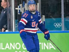 Hilary Knight de EE. UU. dice que jugó con el ligamento colateral medial desgarrado en los Juegos Olímpicos