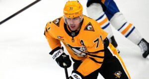 Evgeni Malkin suspendido 5 juegos por atacar a Rasmus Dahlin