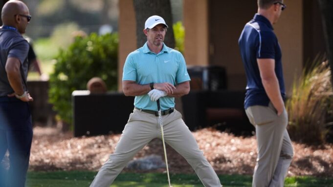 Rory McIlroy: “hora por hora” por delante de los jugadores