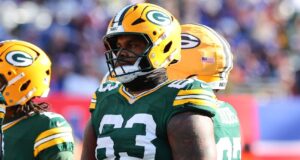 Fuente: El ex-Packers LT Rasheed Walker acepta unirse a Panthers