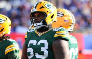 Fuente: El ex-Packers LT Rasheed Walker acepta unirse a Panthers