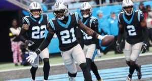 El safety Nick Scott regresa a los Panthers con un contrato de 1 año