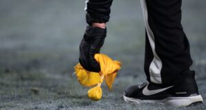 Fuentes: La NFL, muy alejada de la NFLRA, comenzará a contratar árbitros de reemplazo