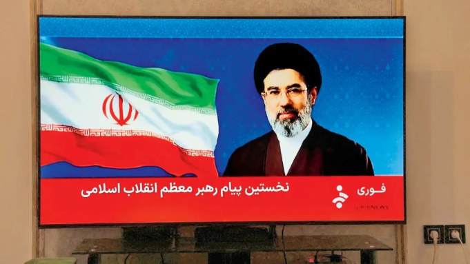 Un informe de los medios israelíes afirma que Mojtaba Khamenei está listo para negociar con Estados Unidos